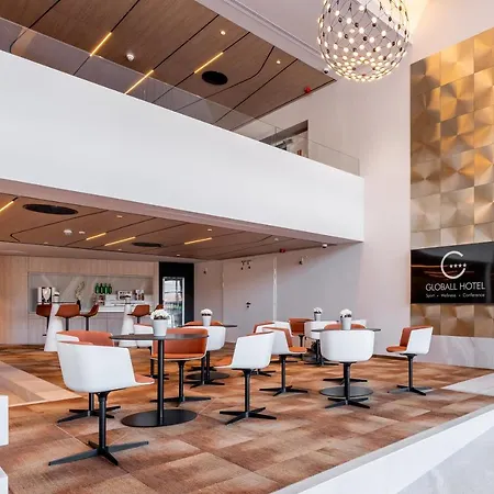 Globall Hotel Telki