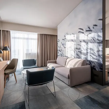 Globall Hotel 4*