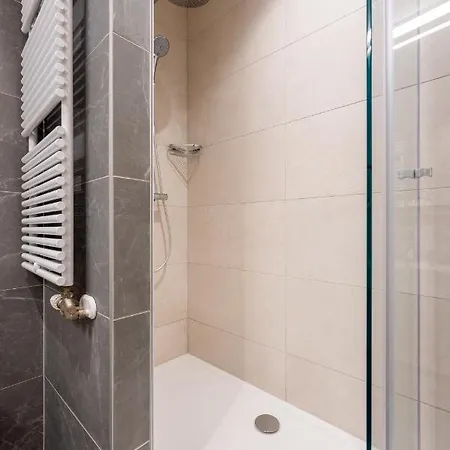 Hotel Globall 4*