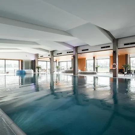 Globall Hotel 4*